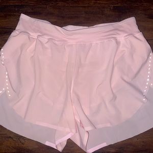 Lululemon Track That High-Rise Short 3’’